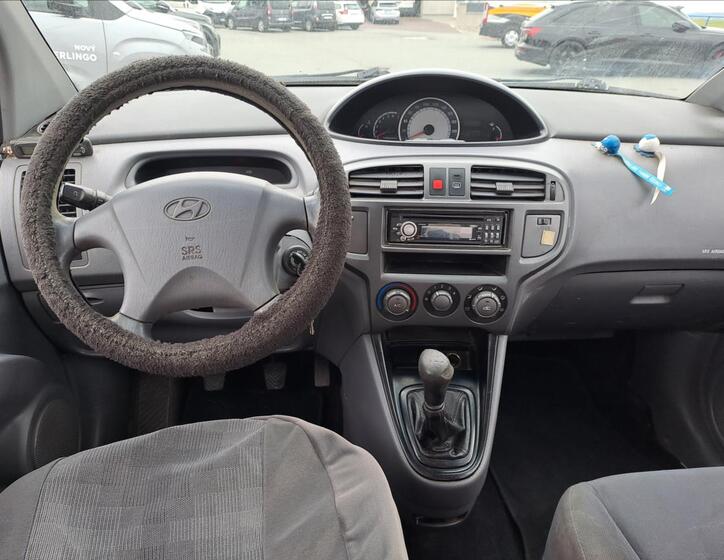 Hyundai Matrix 9