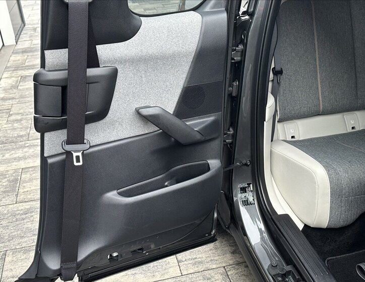 Mazda MX-30 SUV / Terénní 0,0 107 kw