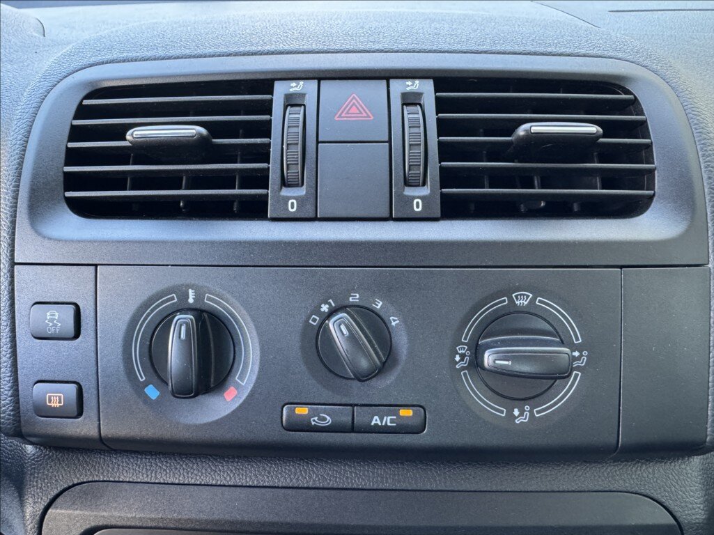 Škoda Roomster Kombi 1,2 l 63 kw