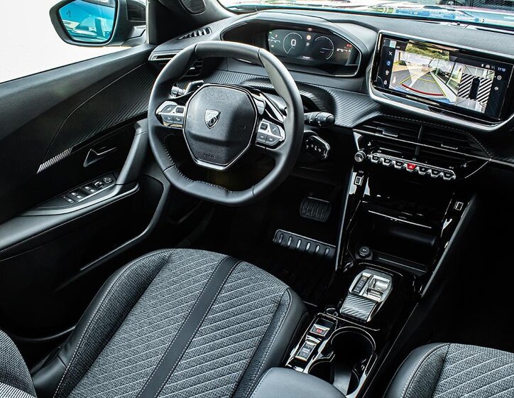 Peugeot 2008 SUV / Terénní 1,2 l 107 kw