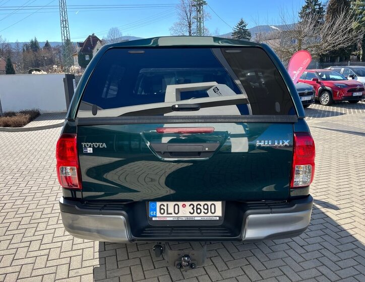 Toyota Hilux Pick-up 2,4 l 110 kw