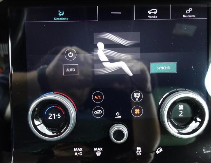 Land Rover Range Rover Velar 34