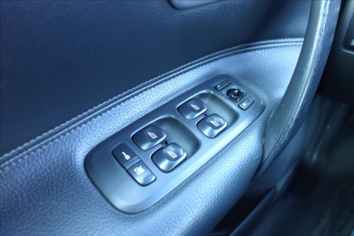 Volvo S60 Sedan 2,4 l 120 kw