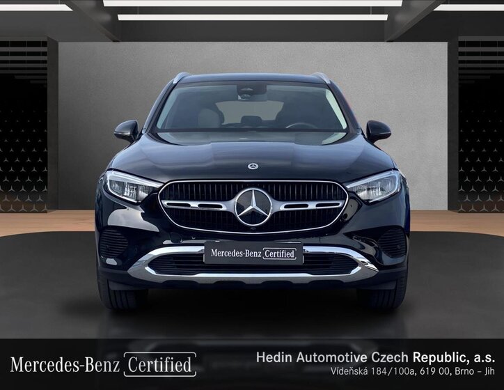 Mercedes-Benz GLC 8