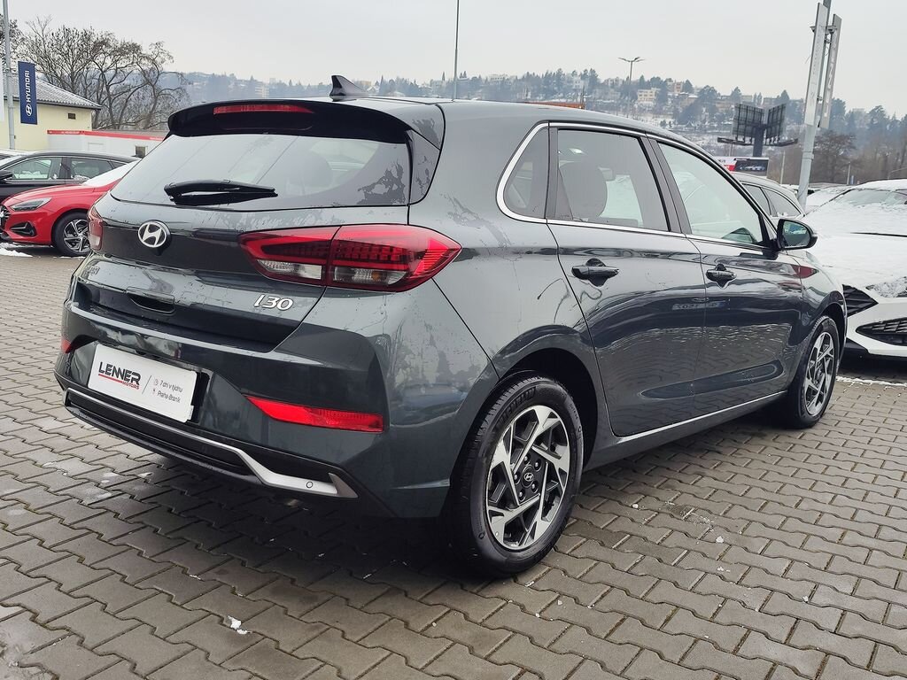 Hyundai i30 Hatchback 1,5 l 103 kw