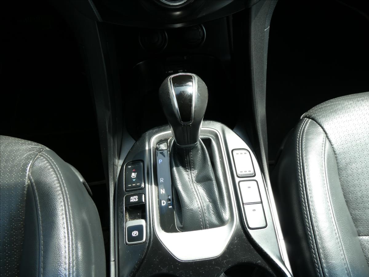 Hyundai Grand Santa Fe