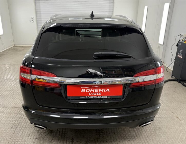 Jaguar XF Kombi 3,0 l 202 kw