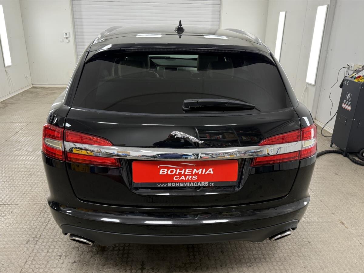 Jaguar XF Kombi 3,0 l 202 kw