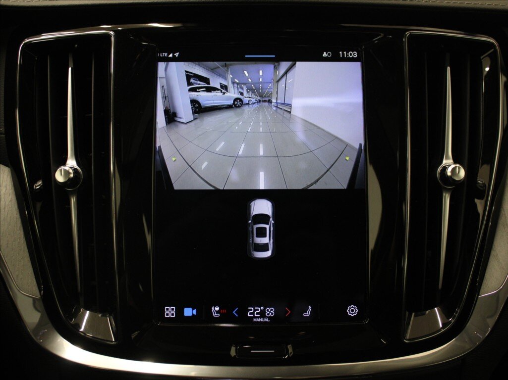 Volvo S60 Sedan / Limuzína 2,0 l 335 kw