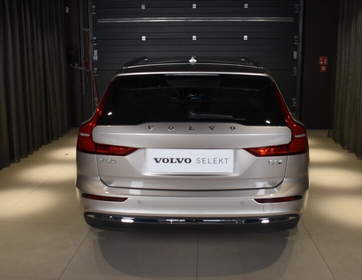 Volvo V60 Kombi 2,0 l 186 kw