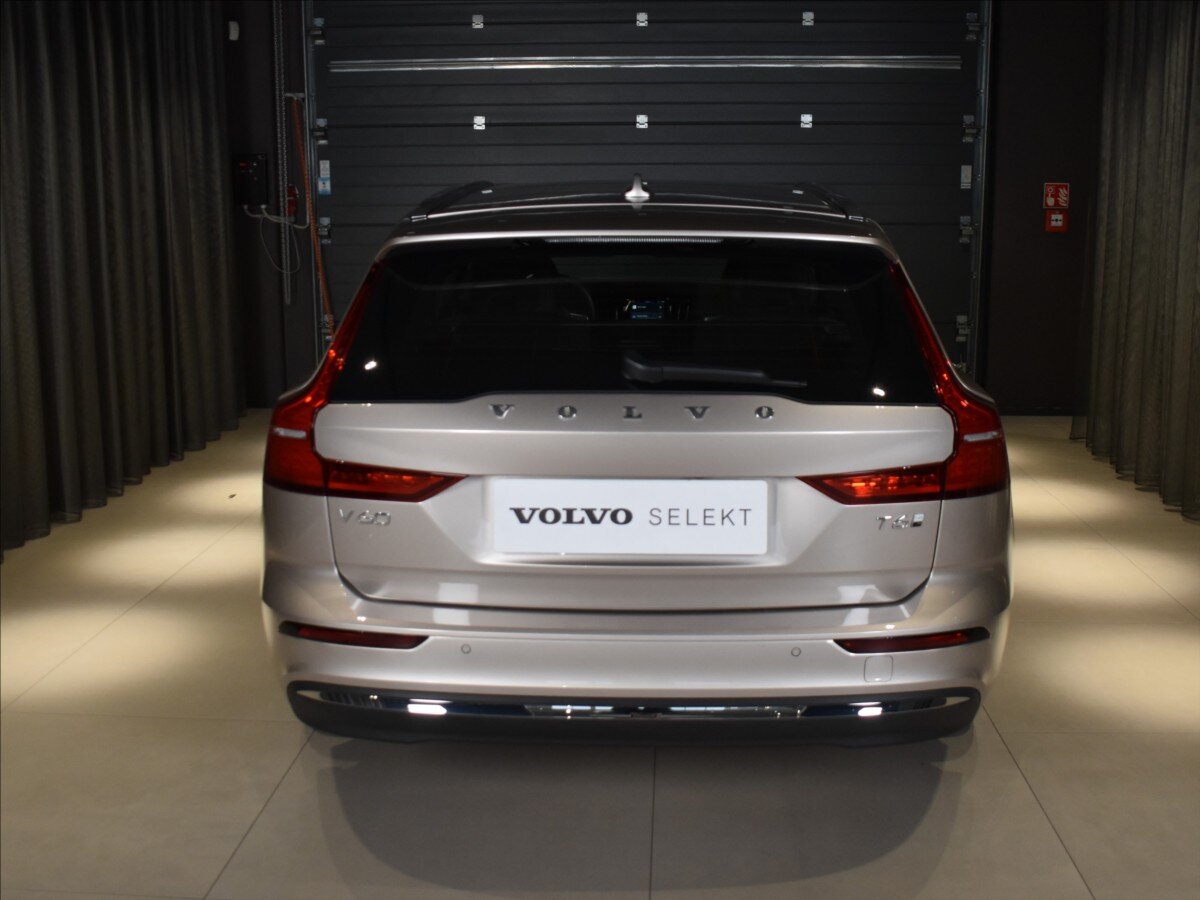 Volvo V60 Kombi 2,0 l 186 kw