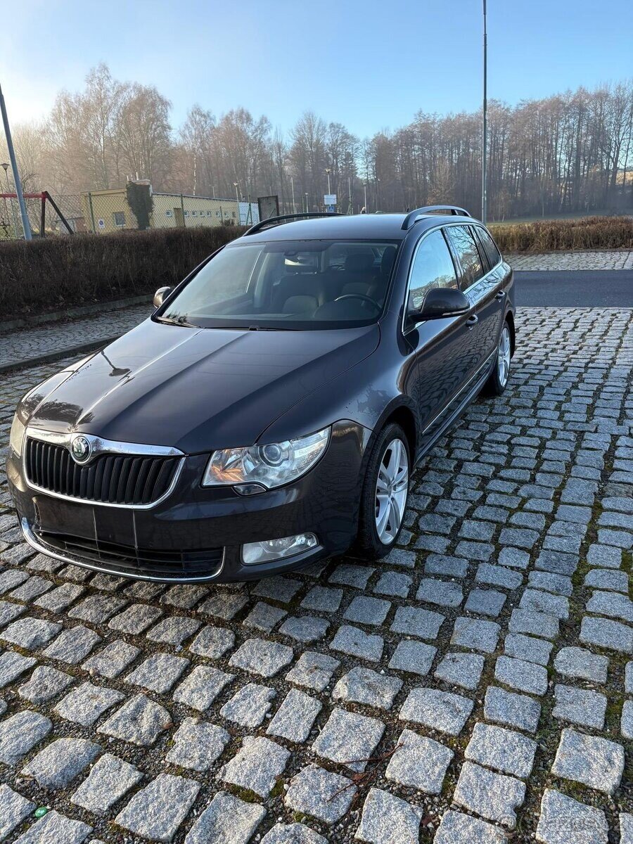 Škoda Superb Kombi 0,0 125 kw