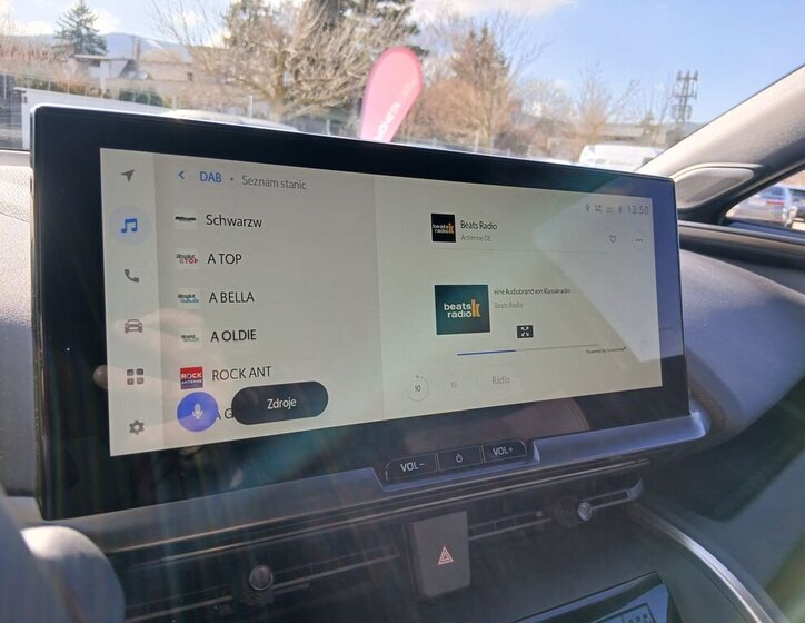 Toyota C-HR SUV / Terénní 2,0 l 112 kw