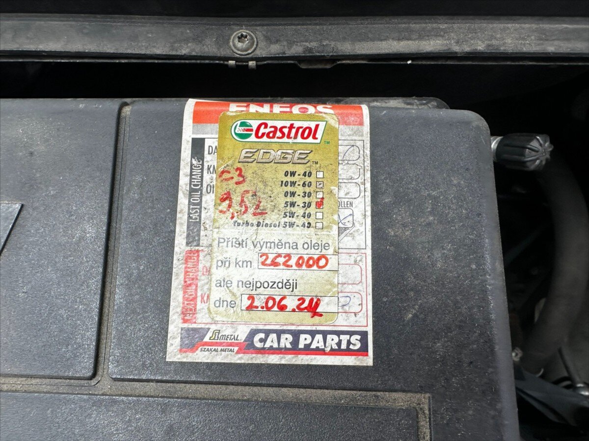 Mercedes-Benz Vito Kombi 2,1 l 120 kw