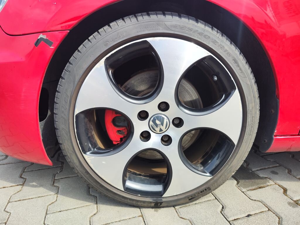 Volkswagen Golf Kombi 2,0 l 155 kw