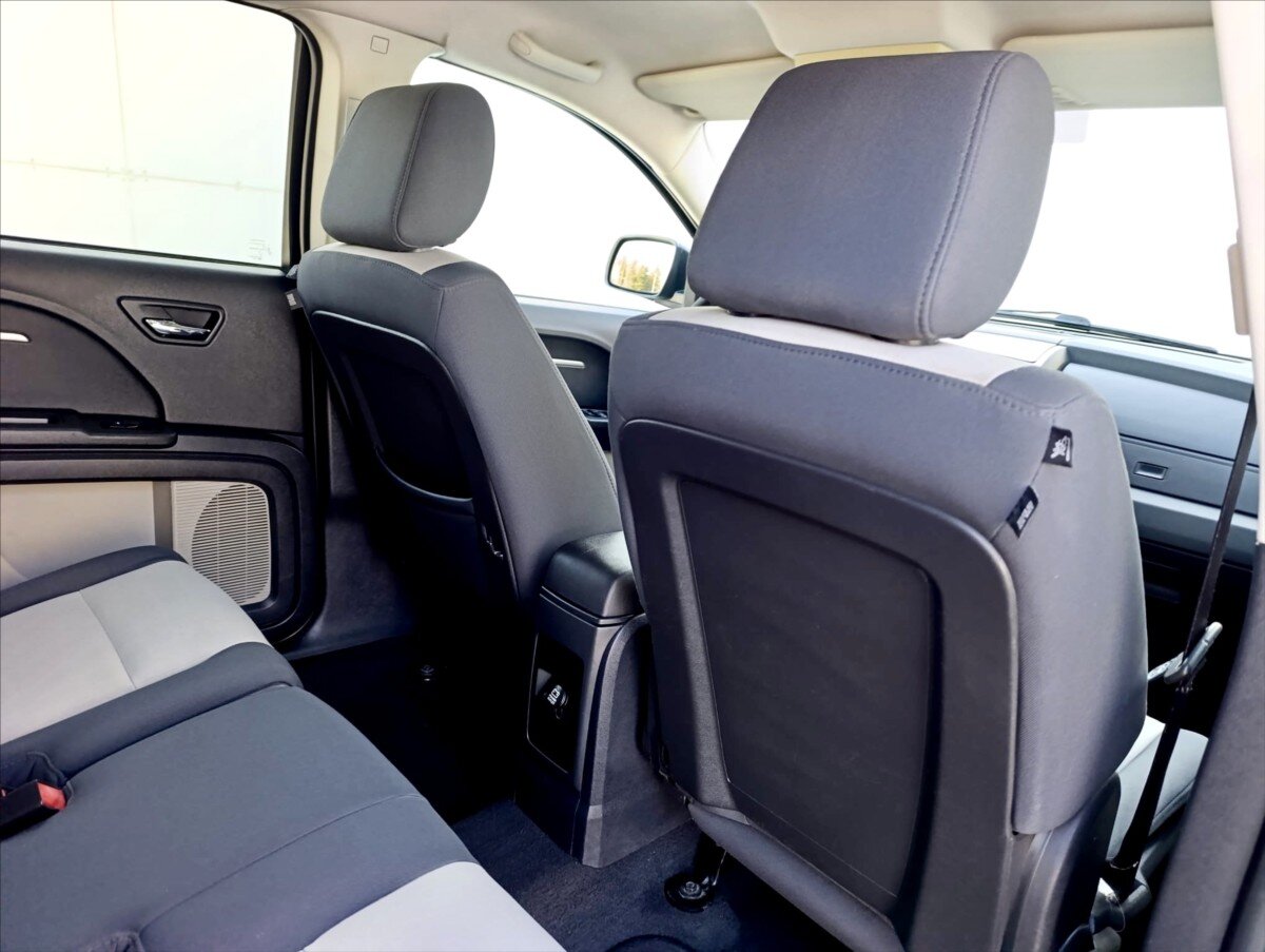 Dodge Journey SUV 2,0 l 103 kw
