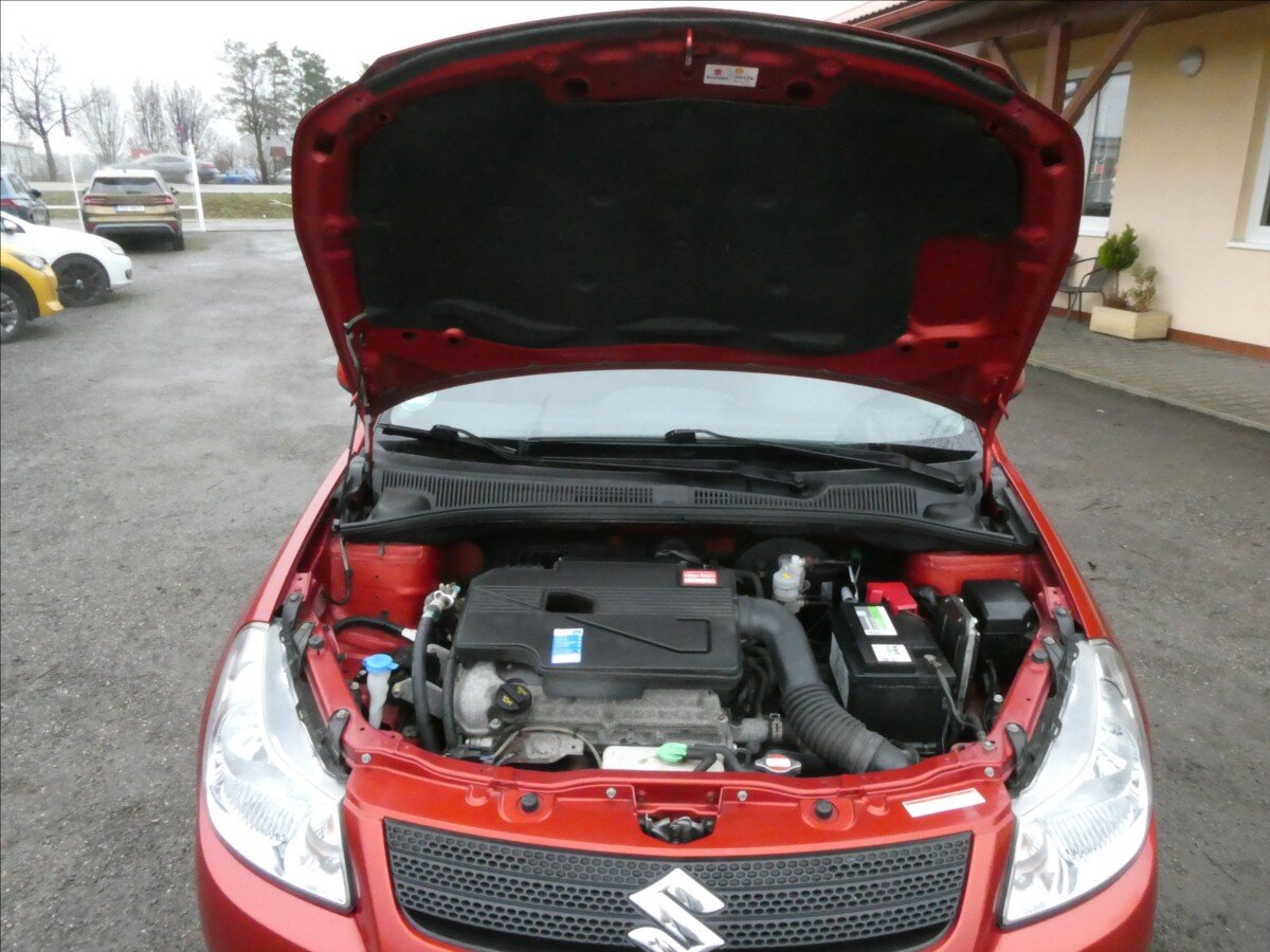 Suzuki SX4