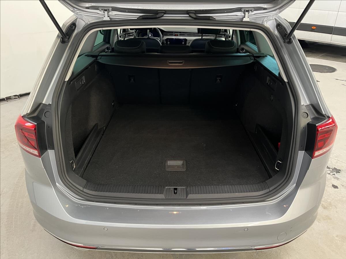 Volkswagen Passat Kombi 2,0 l 110 kw