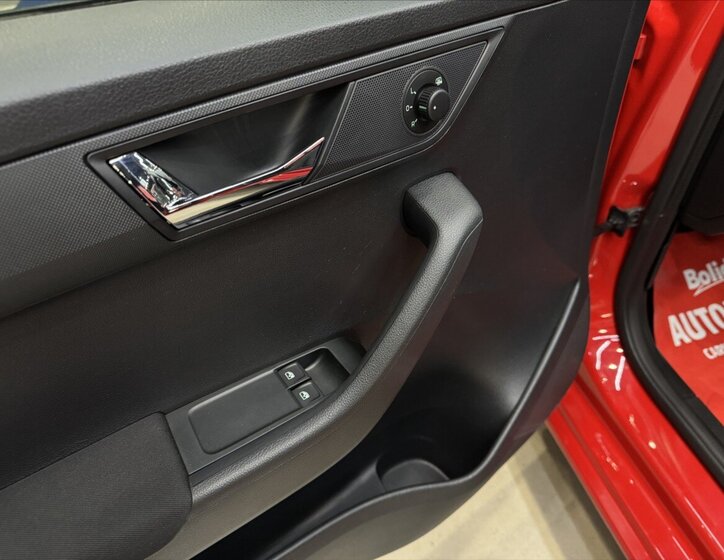 Škoda Fabia Hatchback 999,0 70 kw