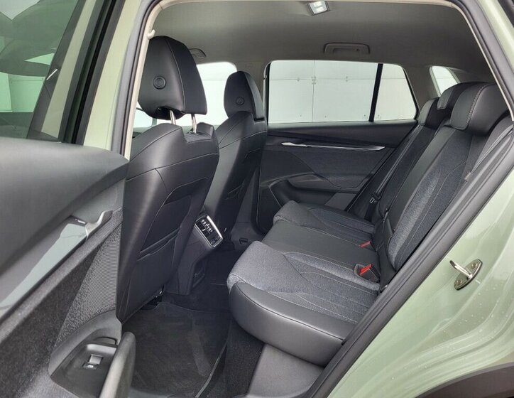 Škoda Elroq SUV / Terénní 1,0 210 kw