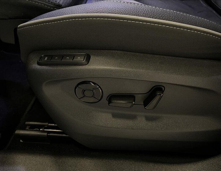 Škoda Kodiaq SUV / Terénní 2,0 l 142 kw