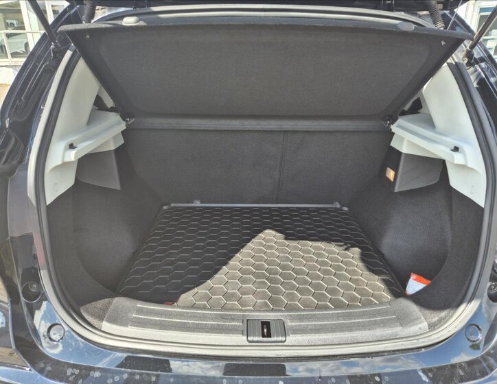 MG ZS Hatchback 1,5 l 78 kw