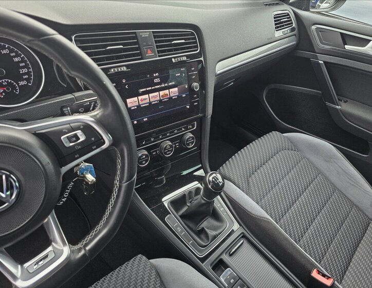 Volkswagen Golf Kombi 1,4 l 92 kw