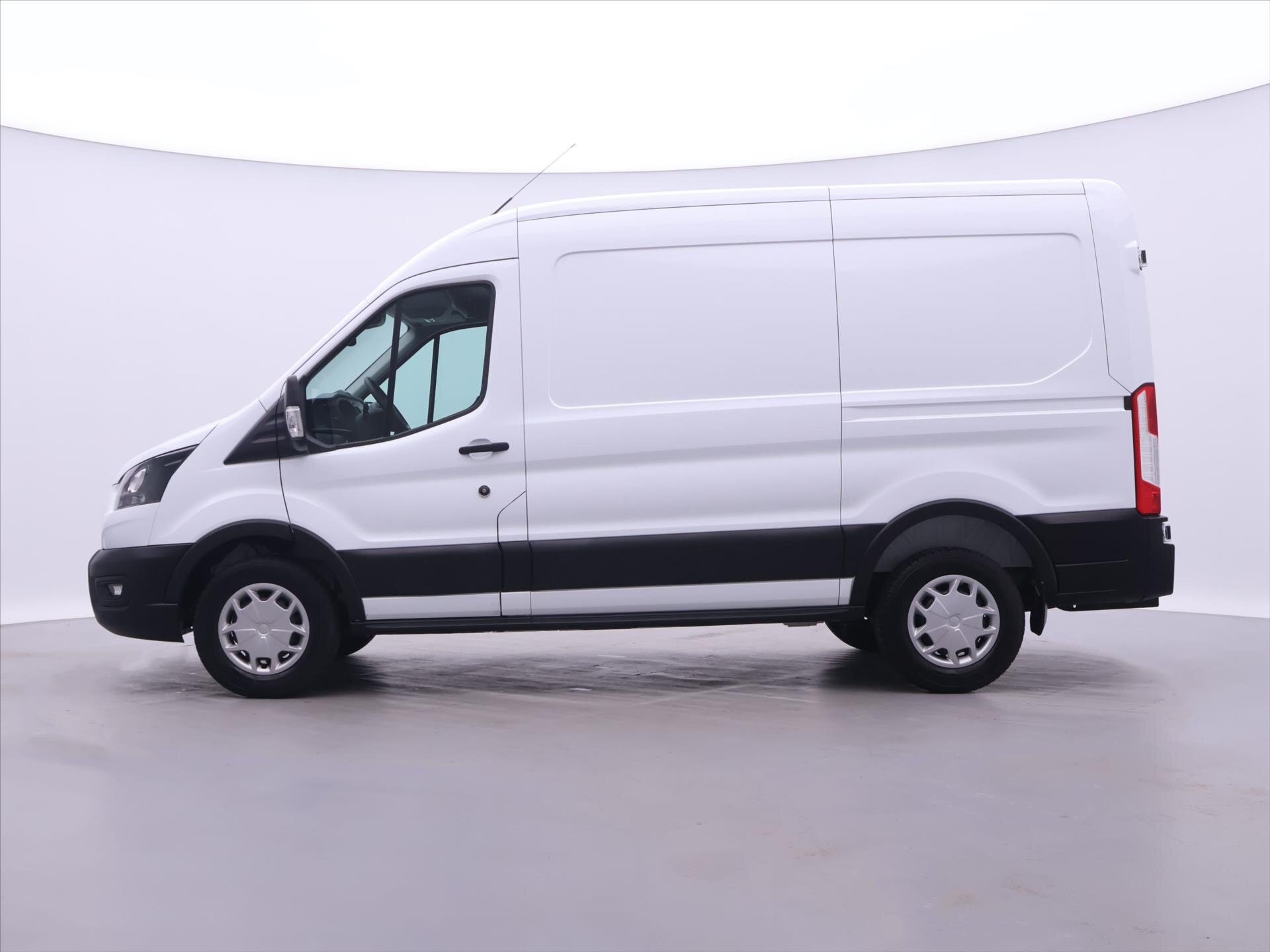 Ford Transit Skříň 2,0 l 95 kw