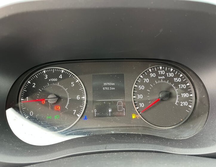 Nissan Interstar Skříň 2,3 l 100 kw