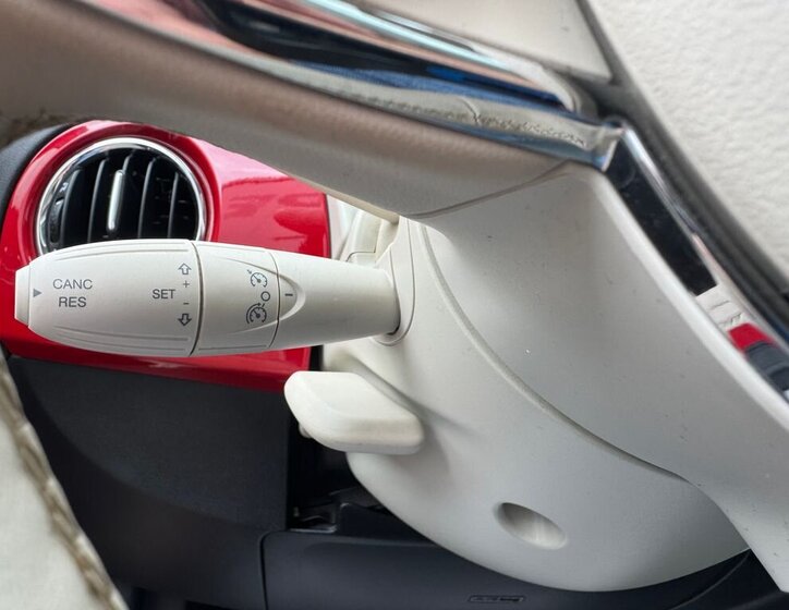 Fiat 500 Hatchback 1,2 l 51 kw