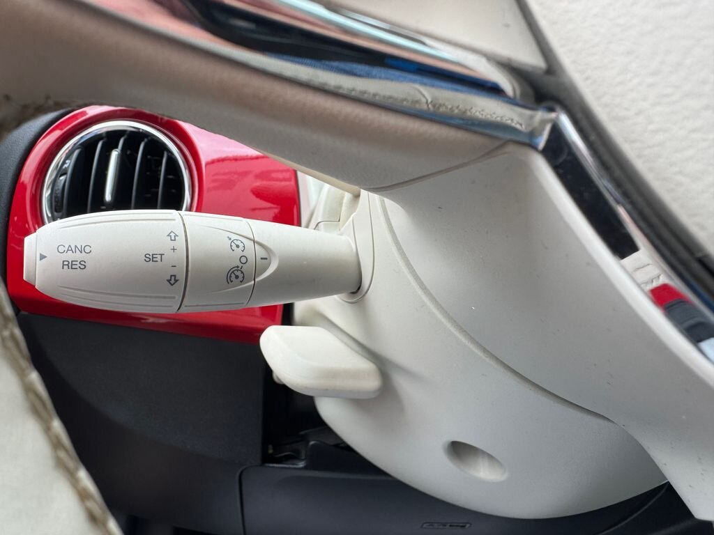 Fiat 500 Hatchback 1,2 l 51 kw