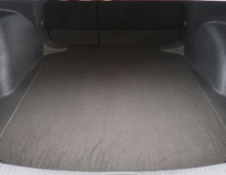 Toyota Corolla Sedan / Limuzína 1,8 l 72 kw