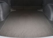 Toyota Corolla Sedan / Limuzína 1,8 l 72 kw