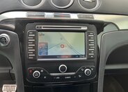 Ford S-MAX MPV 2,0 l 176 kw