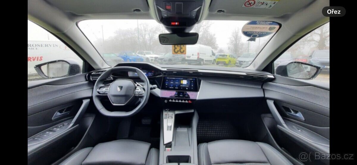 Peugeot 308 SUV 0,0 96 kw