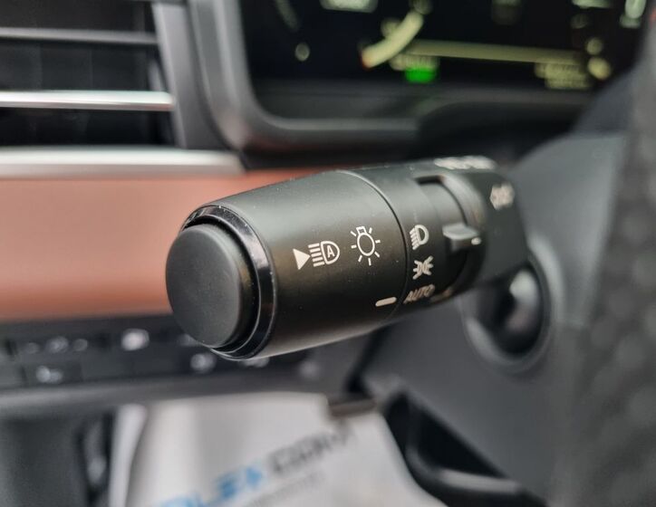 Mitsubishi Outlander 25