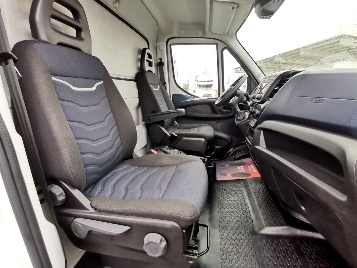 Iveco Daily Skříň 2,3 l 100 kw