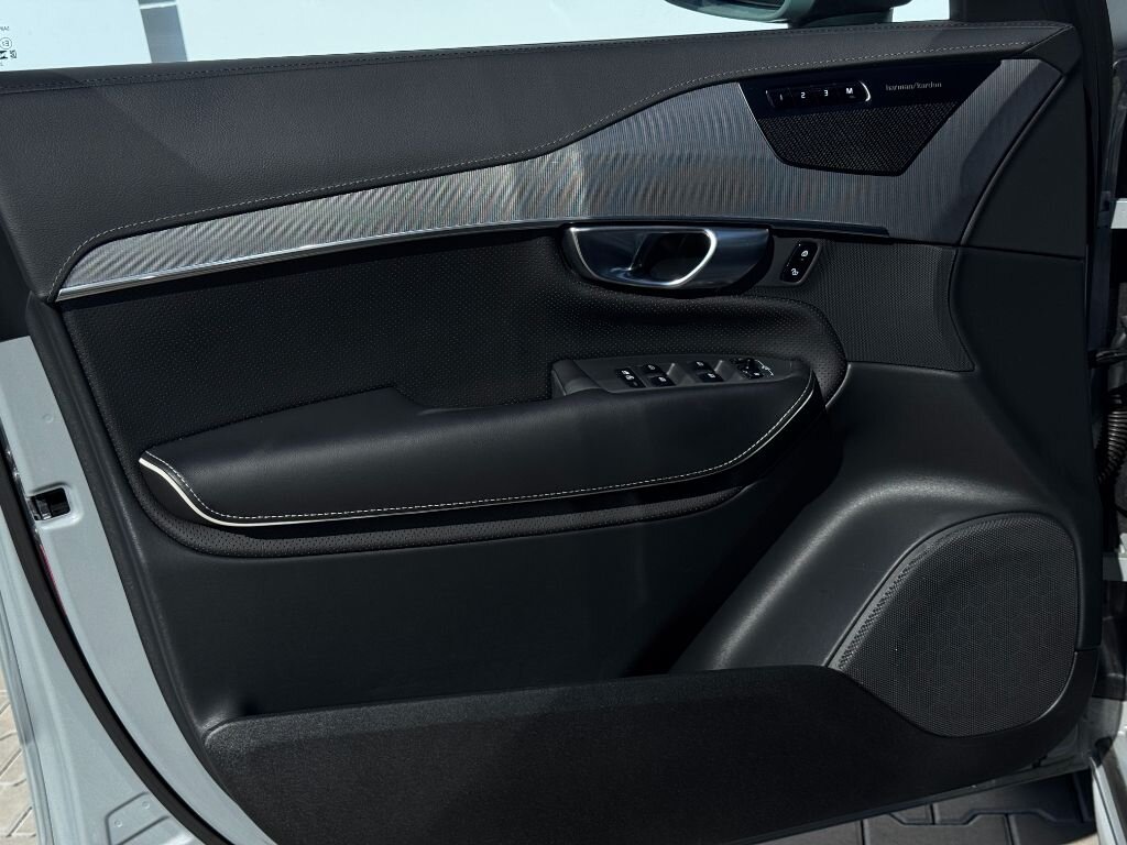 Volvo XC90 SUV 2,0 l 173 kw