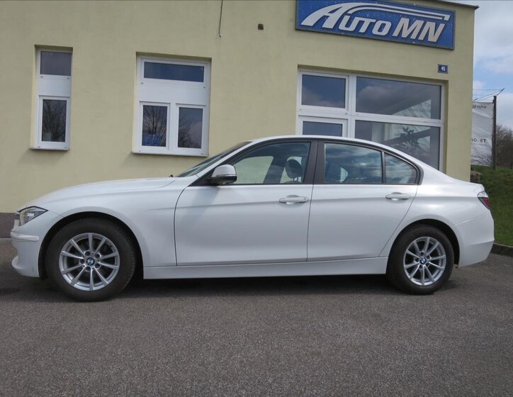 BMW Řada 3 Sedan 2,0 l 85 kw