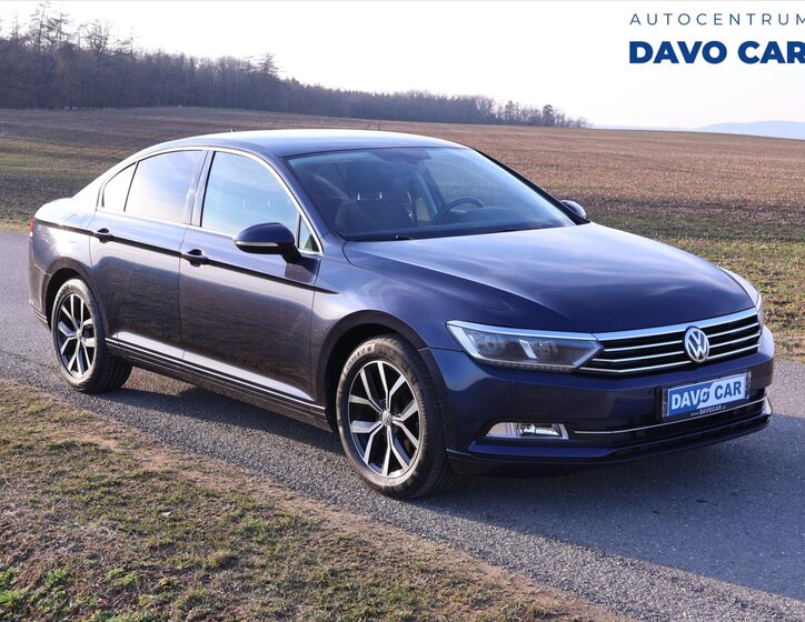 Volkswagen Passat Sedan / Limuzína 1,4 l 110 kw