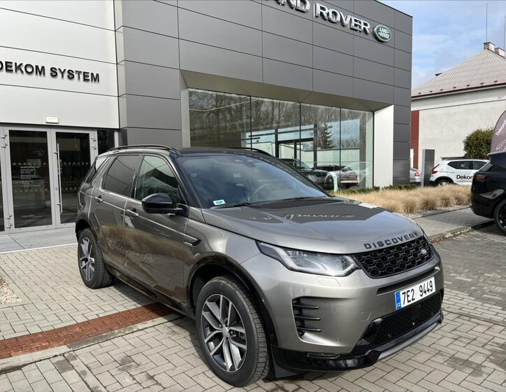 Land Rover Discovery Sport SUV 2,0 l 147 kw