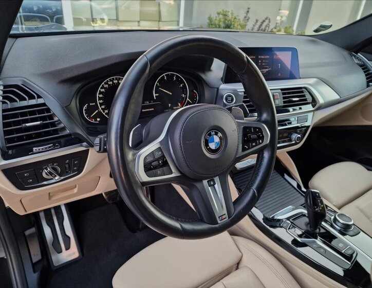 BMW X4 SUV / Terénní 3,0 l 210 kw