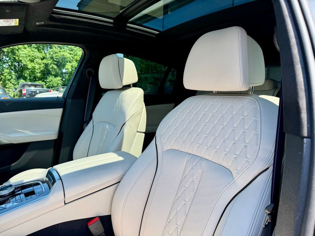 BMW X6 SUV / Terénní 4,4 l 210 kw