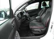 Hyundai Tucson SUV 1,6 l 100 kw