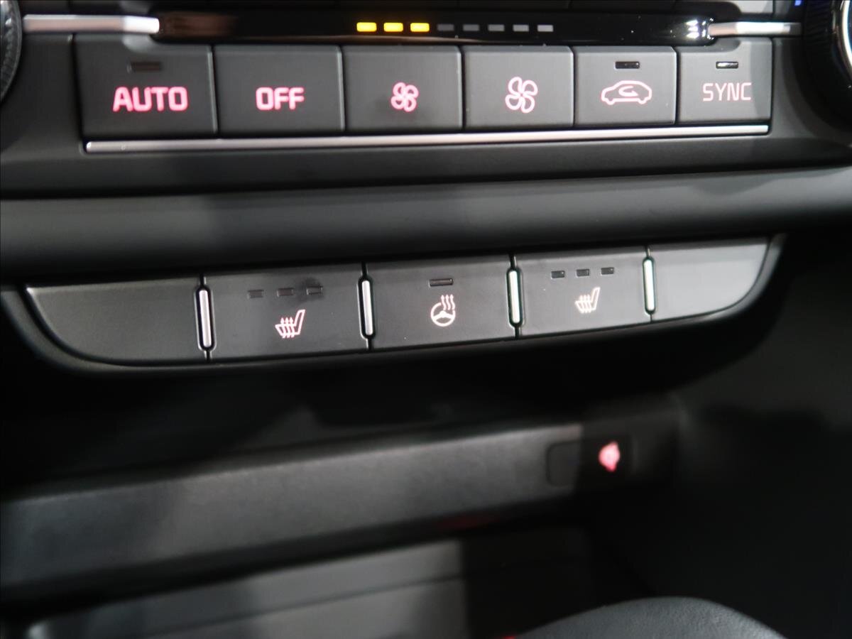 KIA Ceed Kombi 1,5 l 103 kw