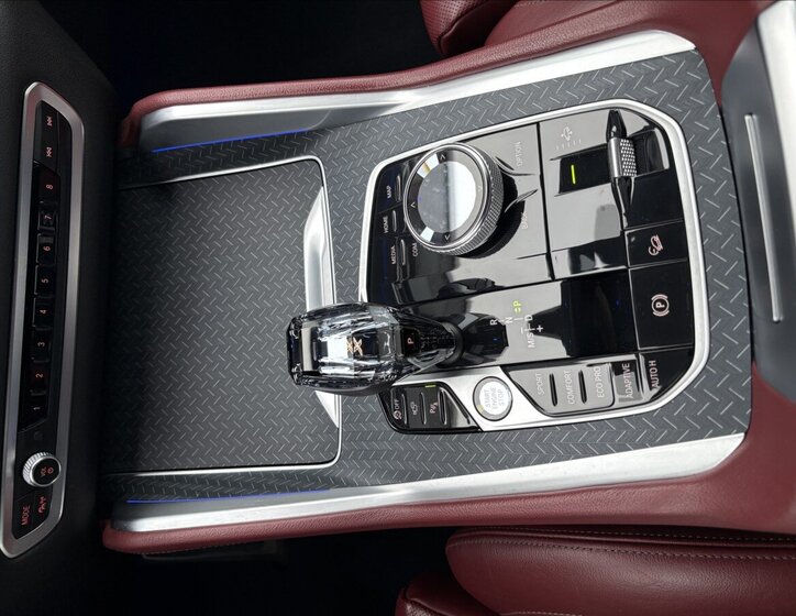 BMW X6 SUV / Terénní 3,0 l 245 kw