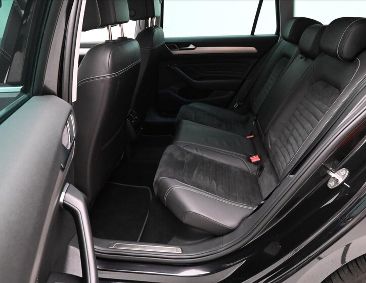 Volkswagen Passat 14