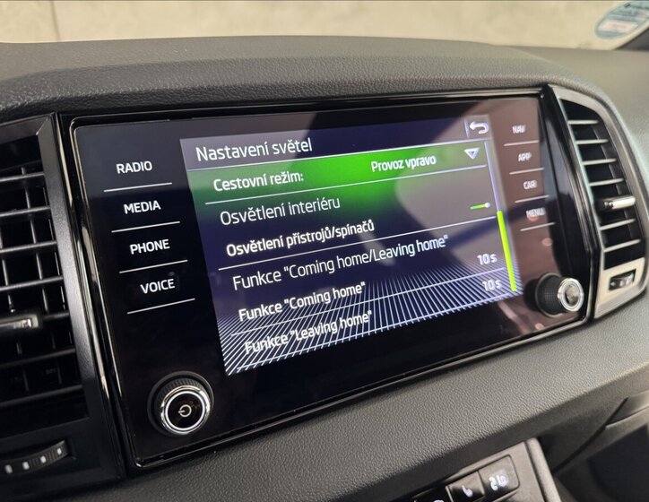 Škoda Karoq SUV / Terénní 2,0 l 110 kw