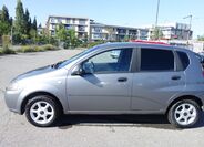 Chevrolet Aveo 10