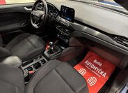 Ford Focus 16